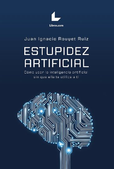 Libros, computadora, inteligencia artificial